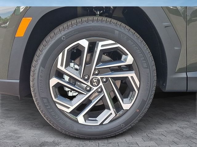 New 2026 Green Hyundai SEL Plus image 5
