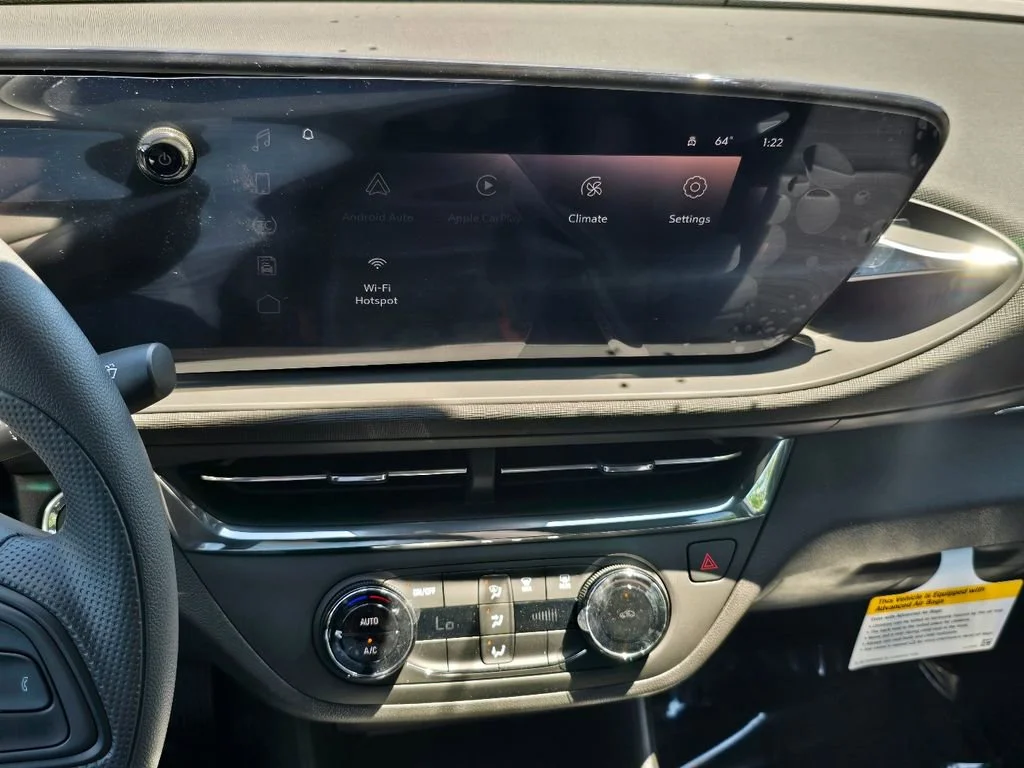 New 2026 Summit White Buick Preferred image 19