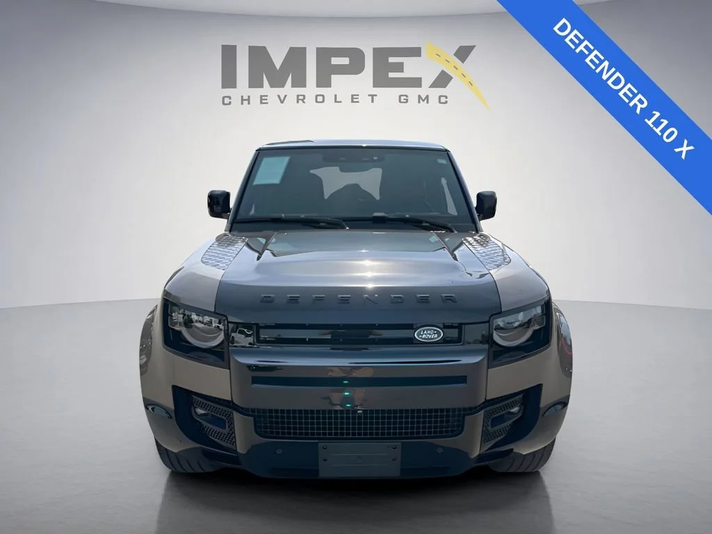 Used 2024  Land Rover X image 18