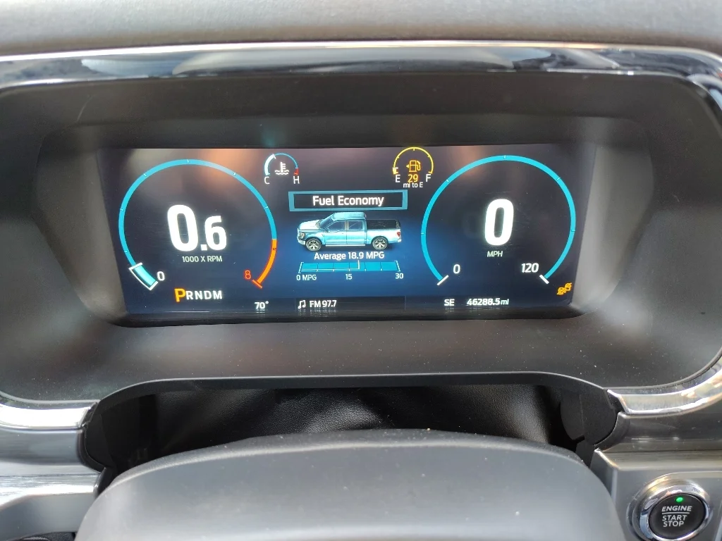 Used 2022 Agate Black Metallic Ford LARIAT image 27