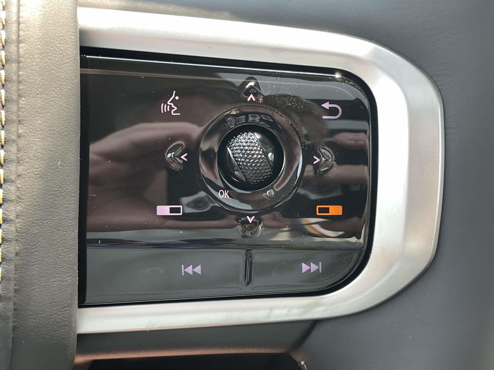 New 2026 Everest White Pearl Tricoat/Super Black Nissan Platinum Reserve image 35