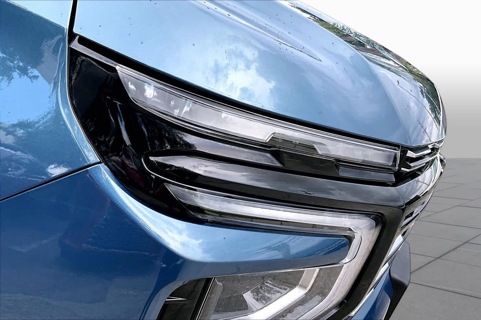 Used 2025 Lakeshore Blue Metallic Chevrolet High Country image 28