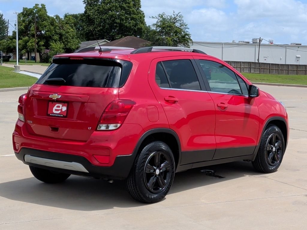 Used 2020 Red Chevrolet LT image 8