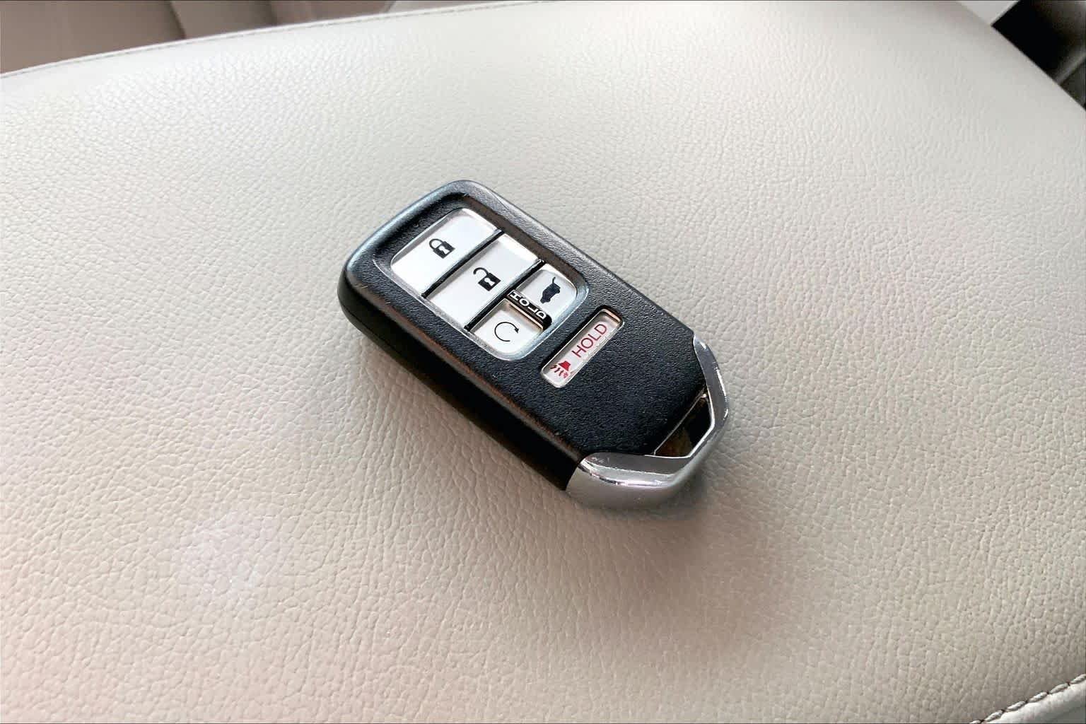 Used 2021 Lunar Silver Metallic Honda EX-L image 15