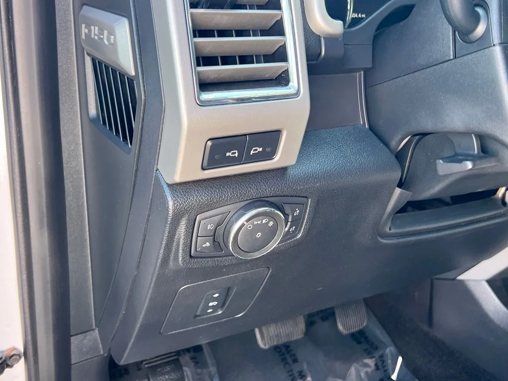 2016 Ford F-150 Lariat - Photo 15
