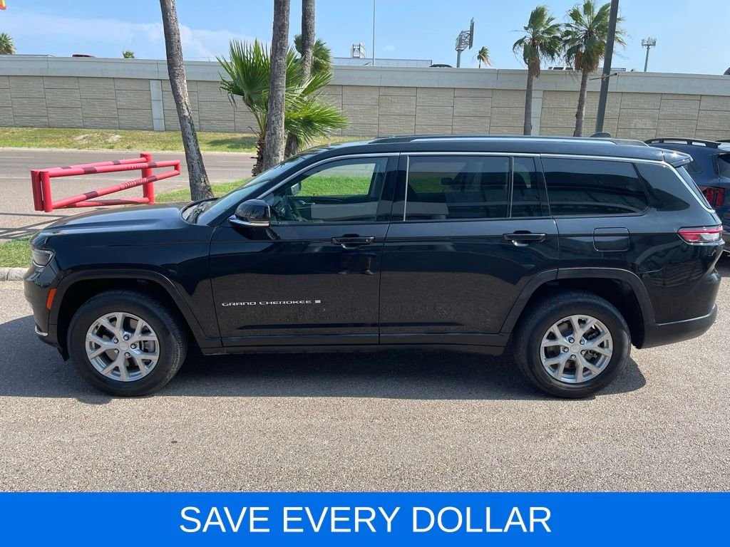 Used 2023 Black Jeep Limited image 3
