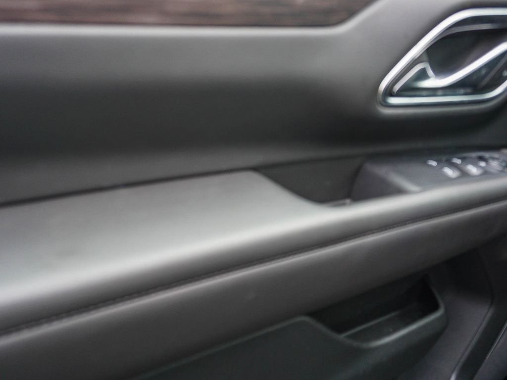 Used 2024 Black Chevrolet LS image 18