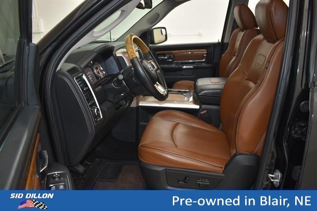 Used 2017 Brilliant Black Crystal Pearlcoat Ram Longhorn image 8