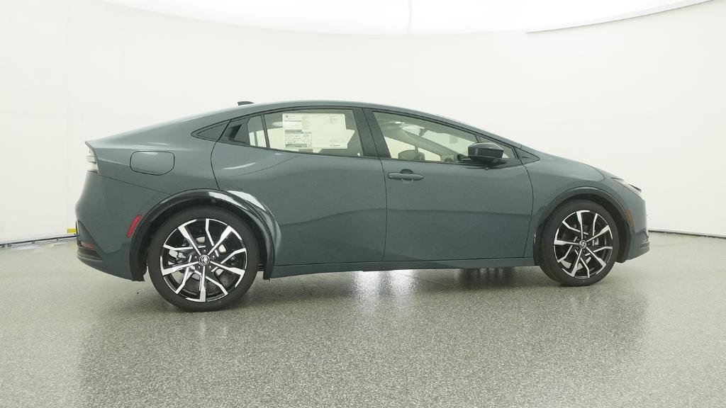 New 2026 Guardian Gray Toyota XSE image 32