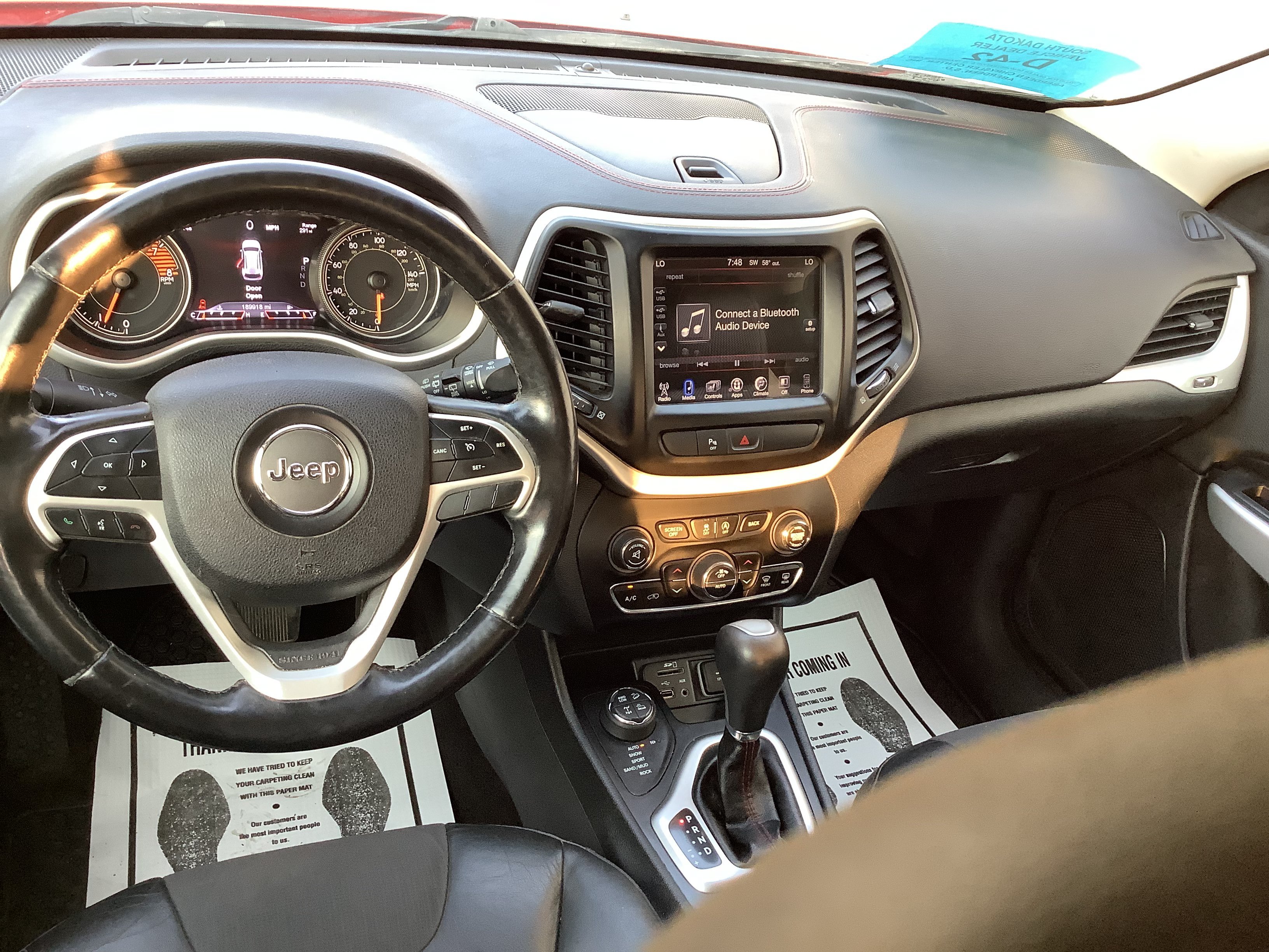 2018 Jeep Cherokee photo 9