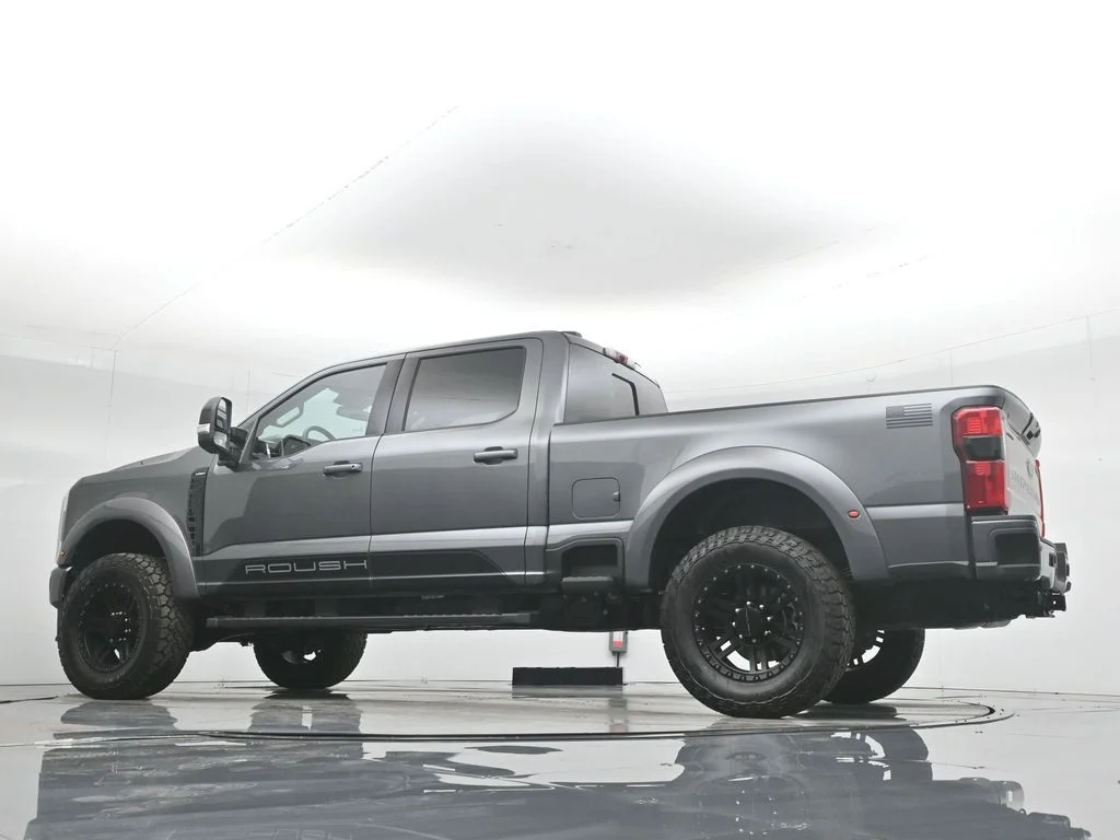 New 2026 Carbonized Gray Metallic Ford Lariat image 54