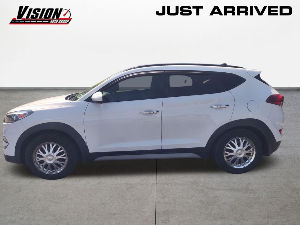 Used 2018 White Hyundai Limited image 2