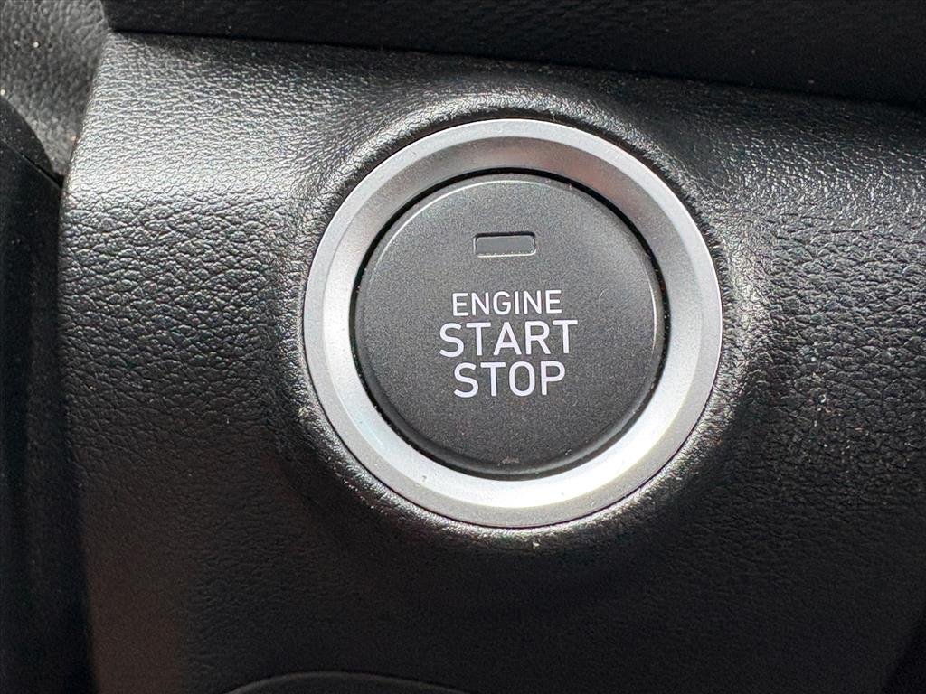 Certified Used 2023 Ecotronic Gray Hyundai Limited image 13