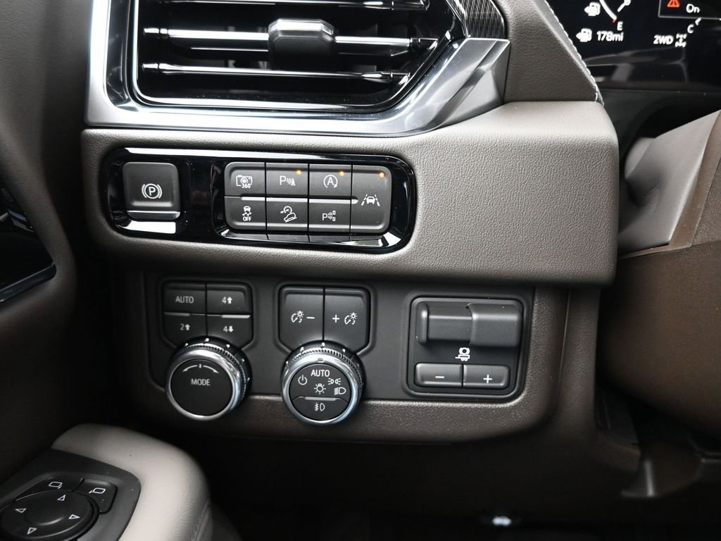 2026 GMC Yukon Elevation - Photo 22