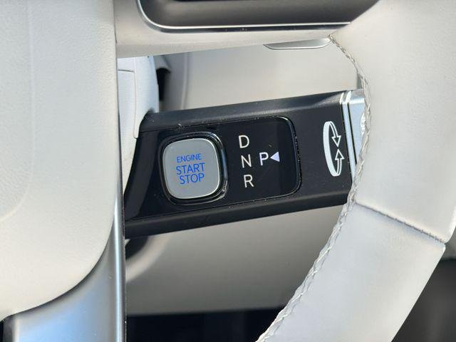 New 2026 White Hyundai Limited AWD image 24