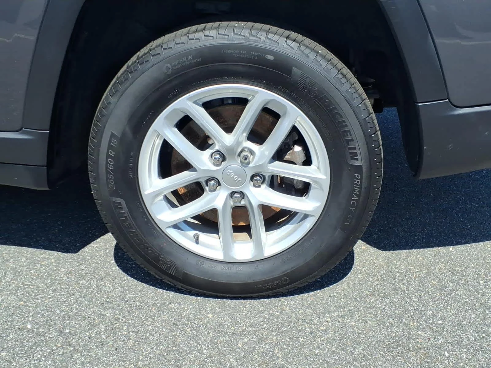 Certified Used 2024 Baltic Gray Metallic Clearcoat Jeep Laredo image 13