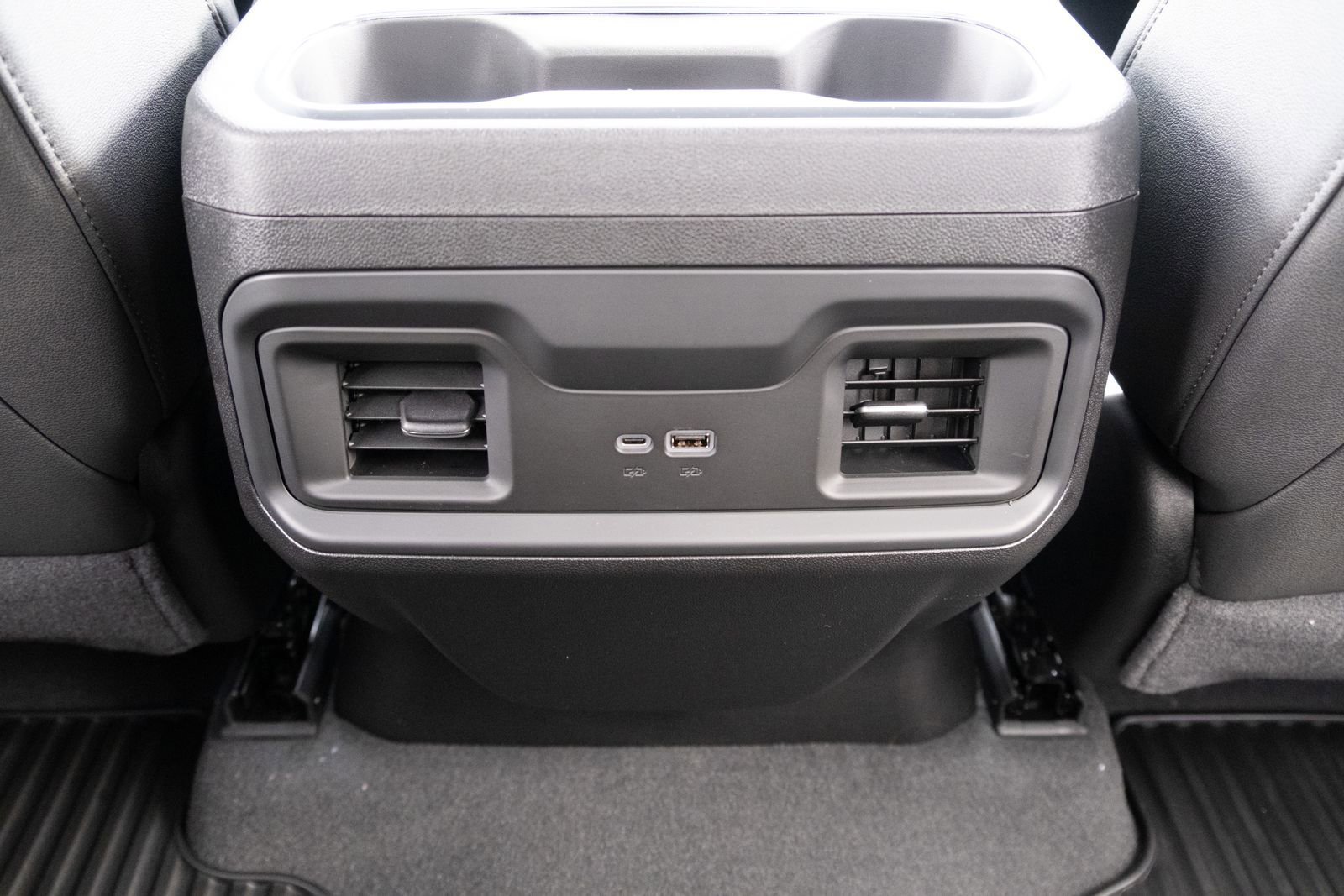 2026 Chevrolet Silverado 3500HD LT - Photo 16