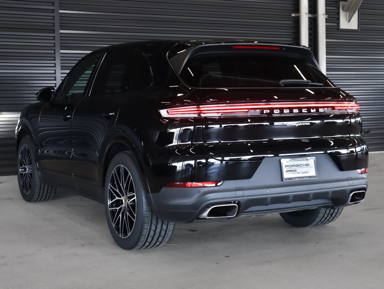 Used 2024 Black Porsche  image 3