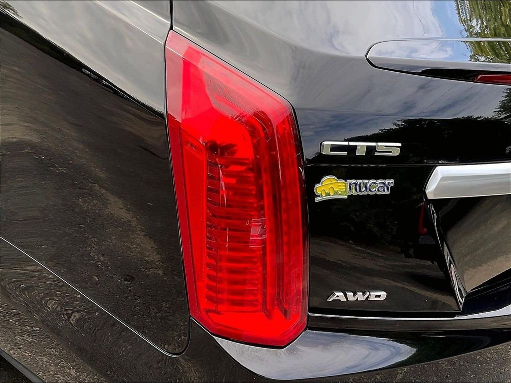 Used 2019 Black Cadillac 3.6L Luxury image 31