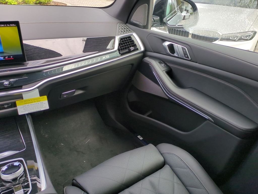 New 2026 Gray Metallic BMW xDrive50e image 17