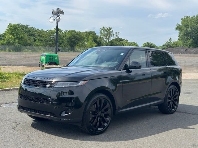 New 2026 Santorini Black Land Rover SE image 1