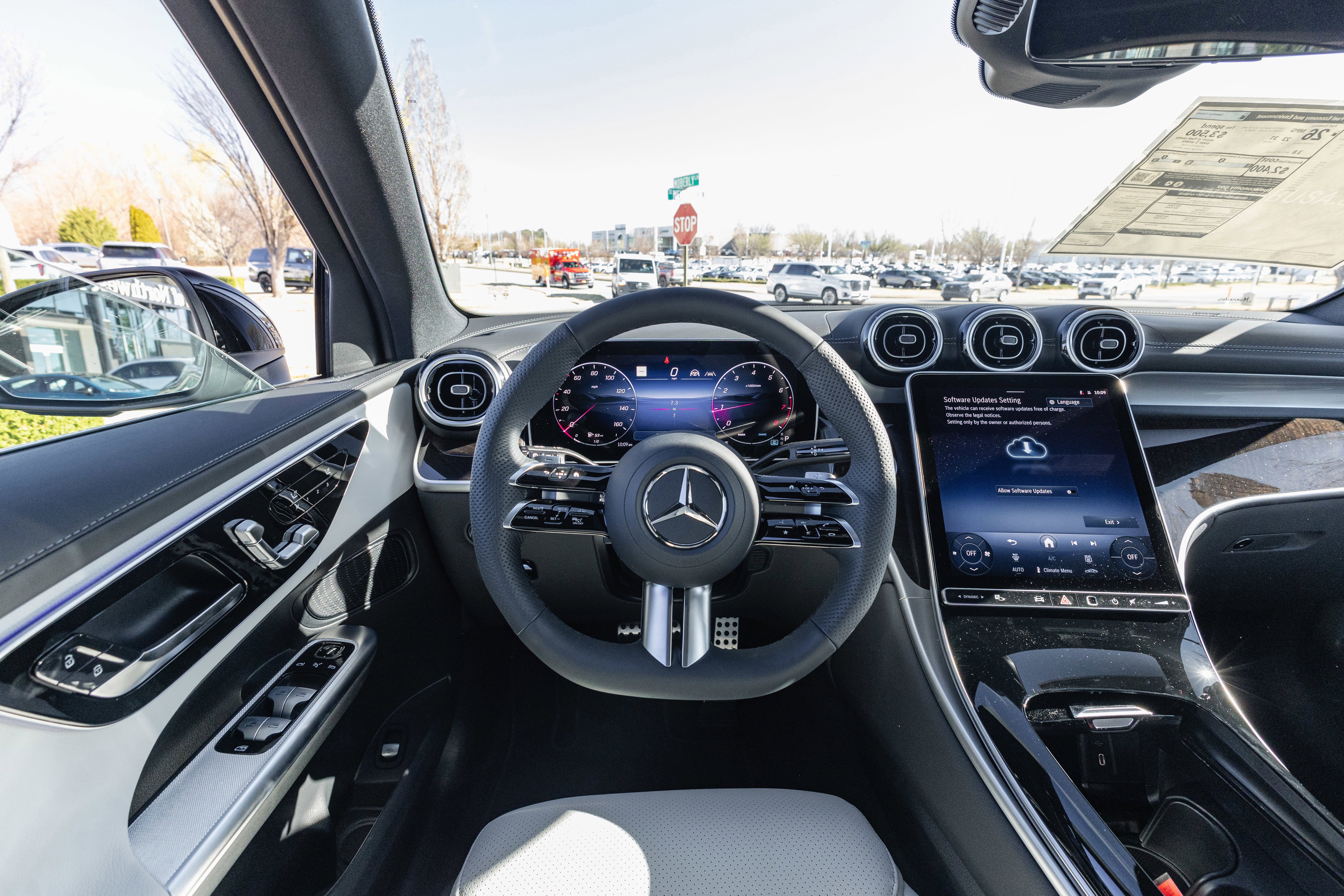 New 2026 Obsidian Black Metallic Mercedes-Benz GLC 300 image 18