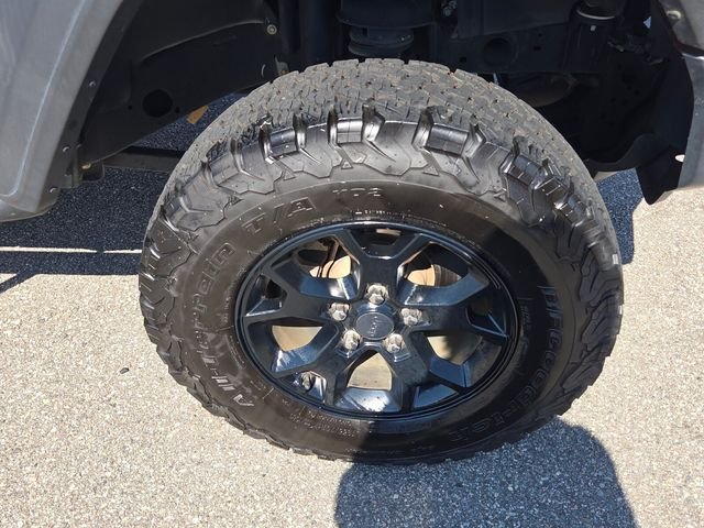 Used 2020 Gray Jeep Unlimited Willys image 16