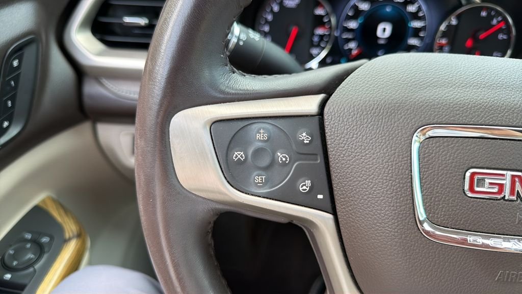 Used 2018 Red GMC Denali image 24