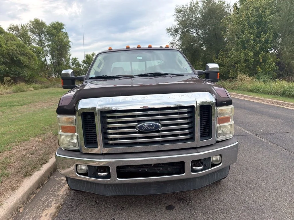 Used 2010  Ford Lariat image 5