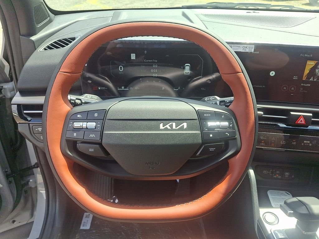New 2026 Wolf Gray Kia SX Prestige image 10