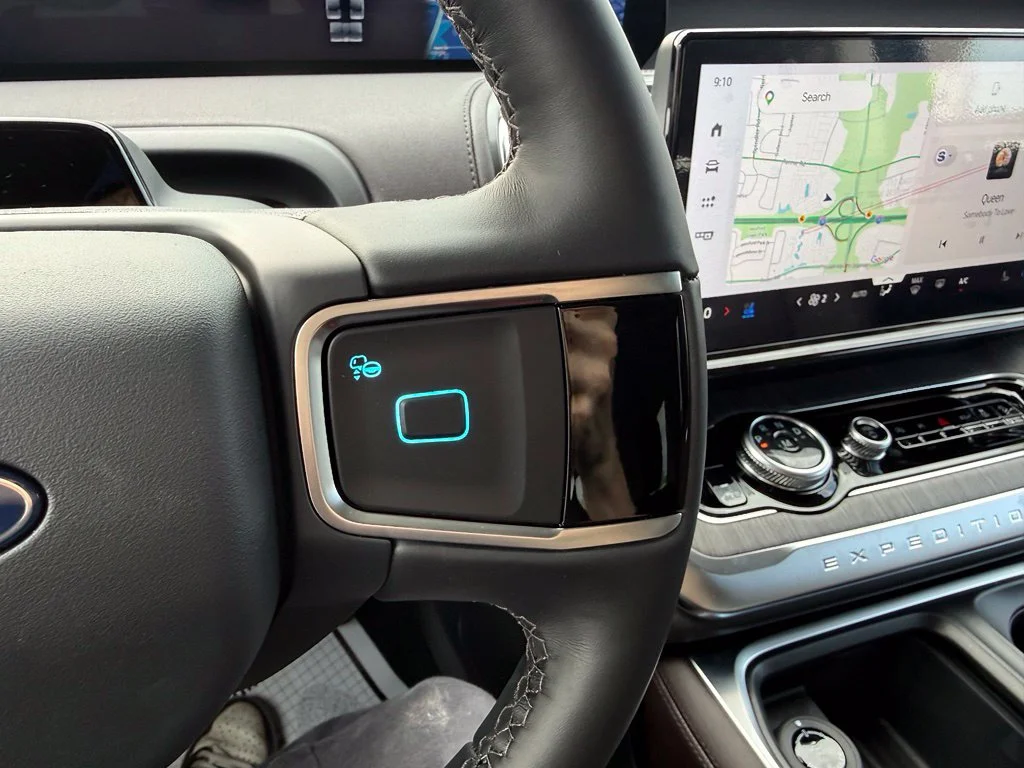 New 2026 Space Silver Metallic Ford Platinum® image 20