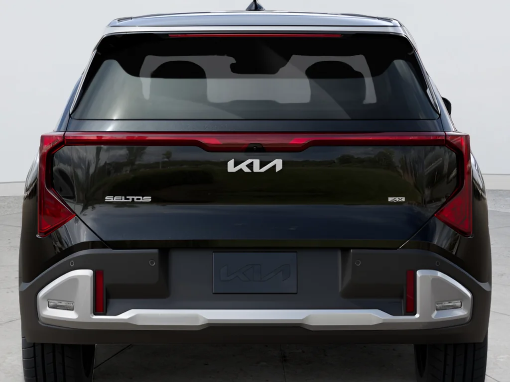 New 2027 Black Kia S image 4