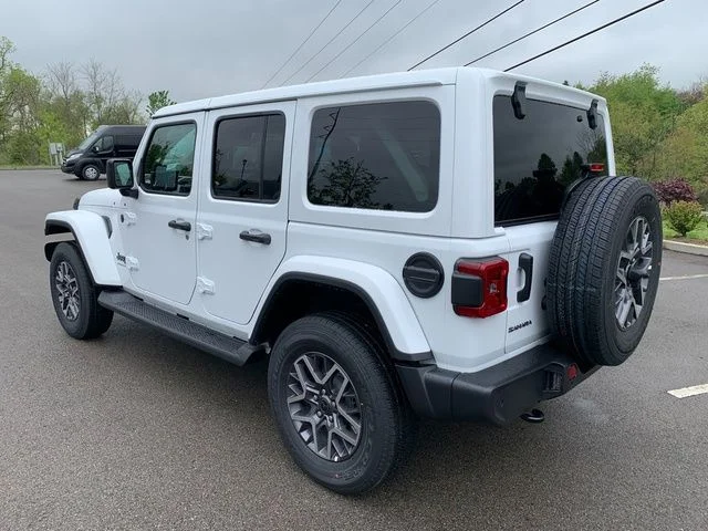New 2026 Bright White Clearcoat Jeep Sahara image 3