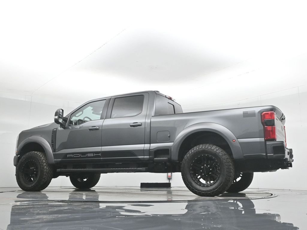 New 2026 Carbonized Gray Metallic Ford Lariat image 54