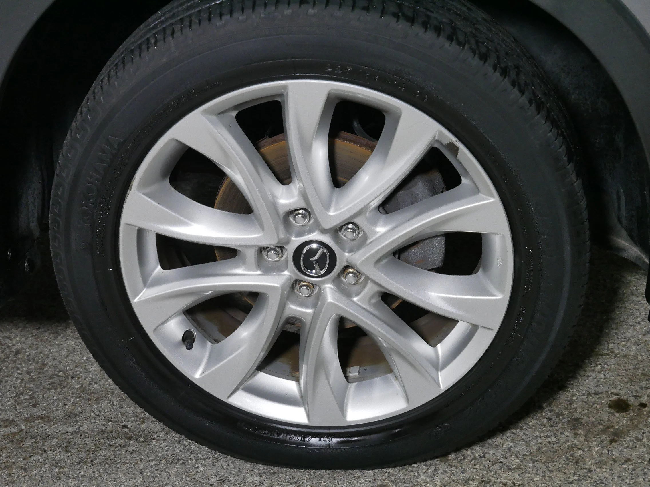 Used 2013 Liquid Silver Metallic Mazda Grand Touring image 15