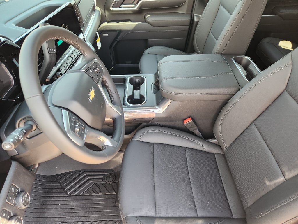 2026 Chevrolet Silverado 2500 HD LTZ - Photo 5
