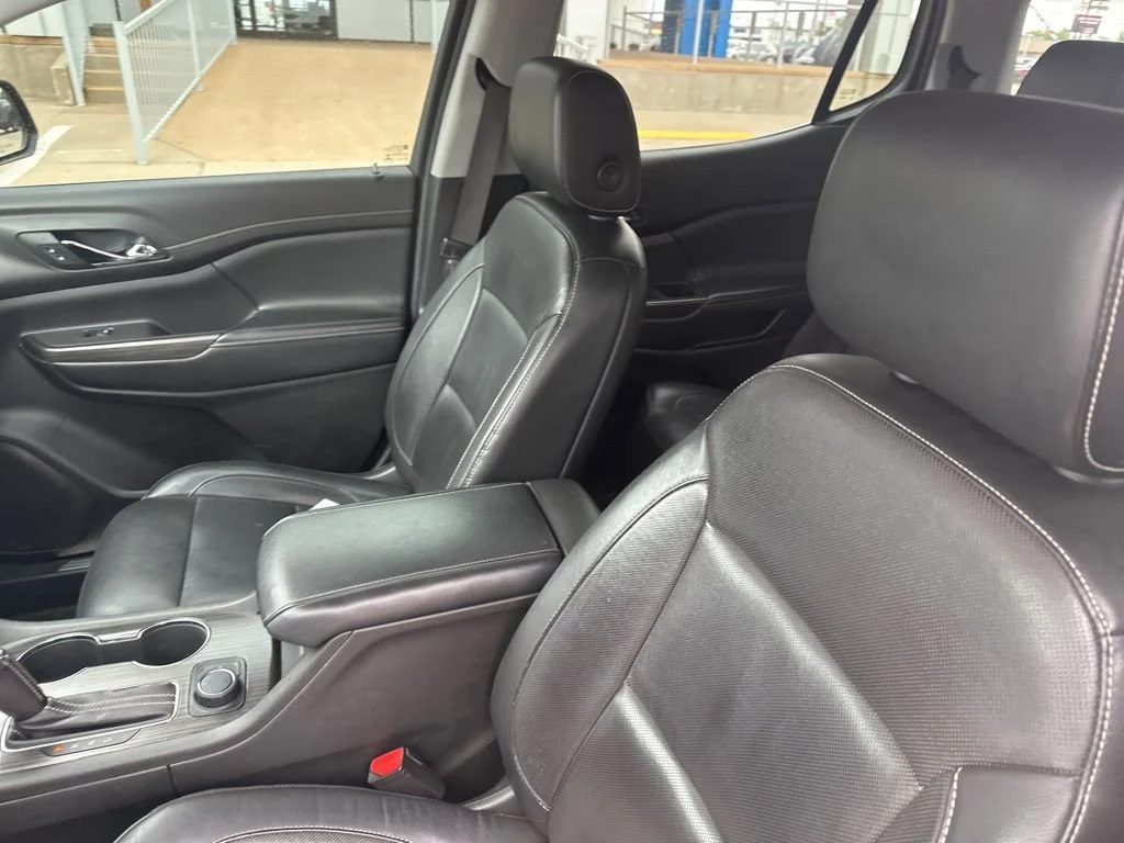 Used 2019 GMC Acadia SLT-1 with VIN 1GKKNULS7KZ203856 for sale in Hutchinson, KS