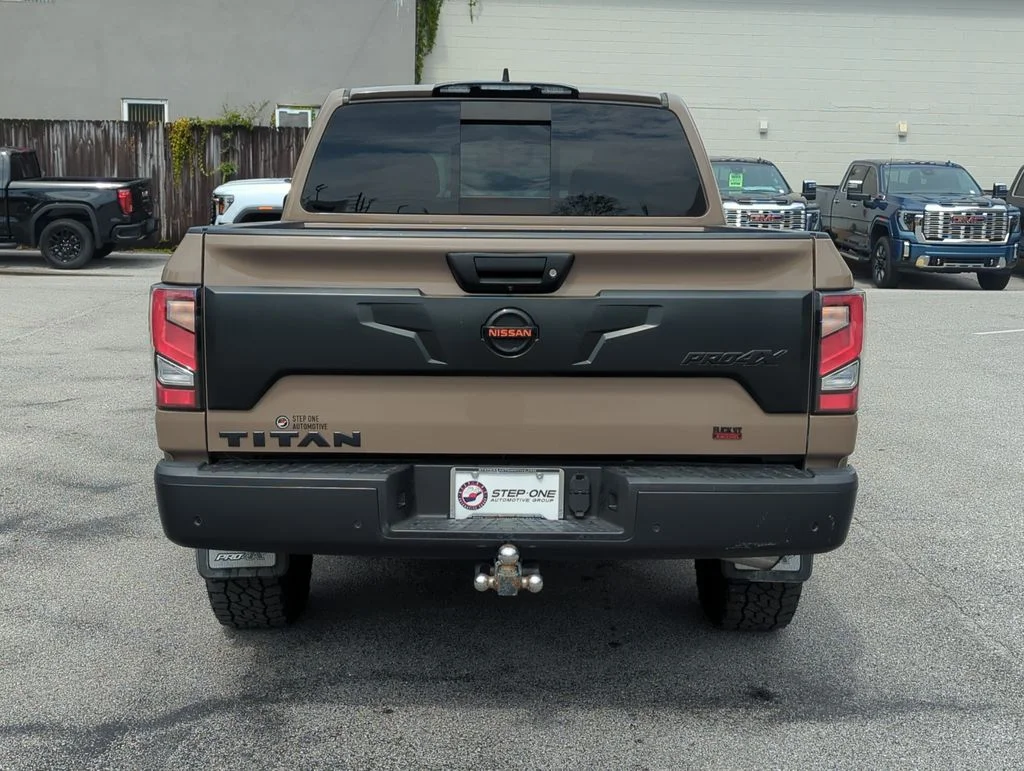 Used 2022 Beige Nissan PRO-4X image 5