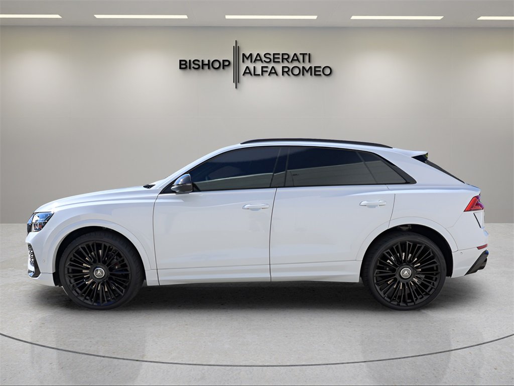 2024 Audi RS Q8 photo 4