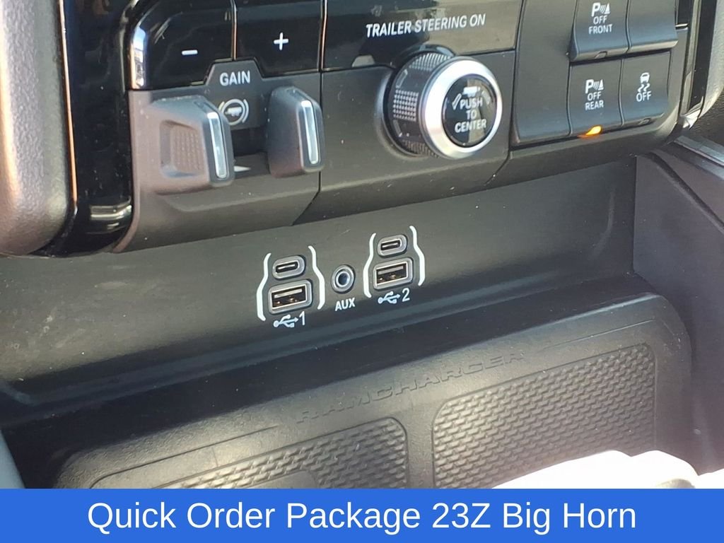 Used 2025 Blue Ram Big Horn/Lone Star image 9