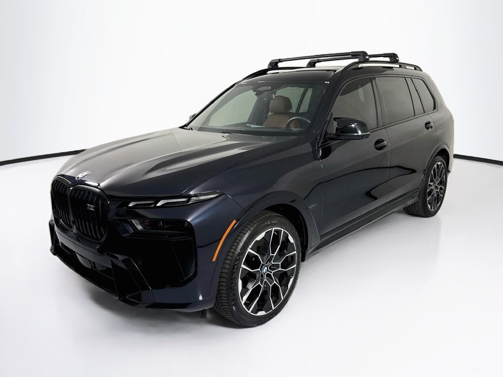 2023 BMW X7