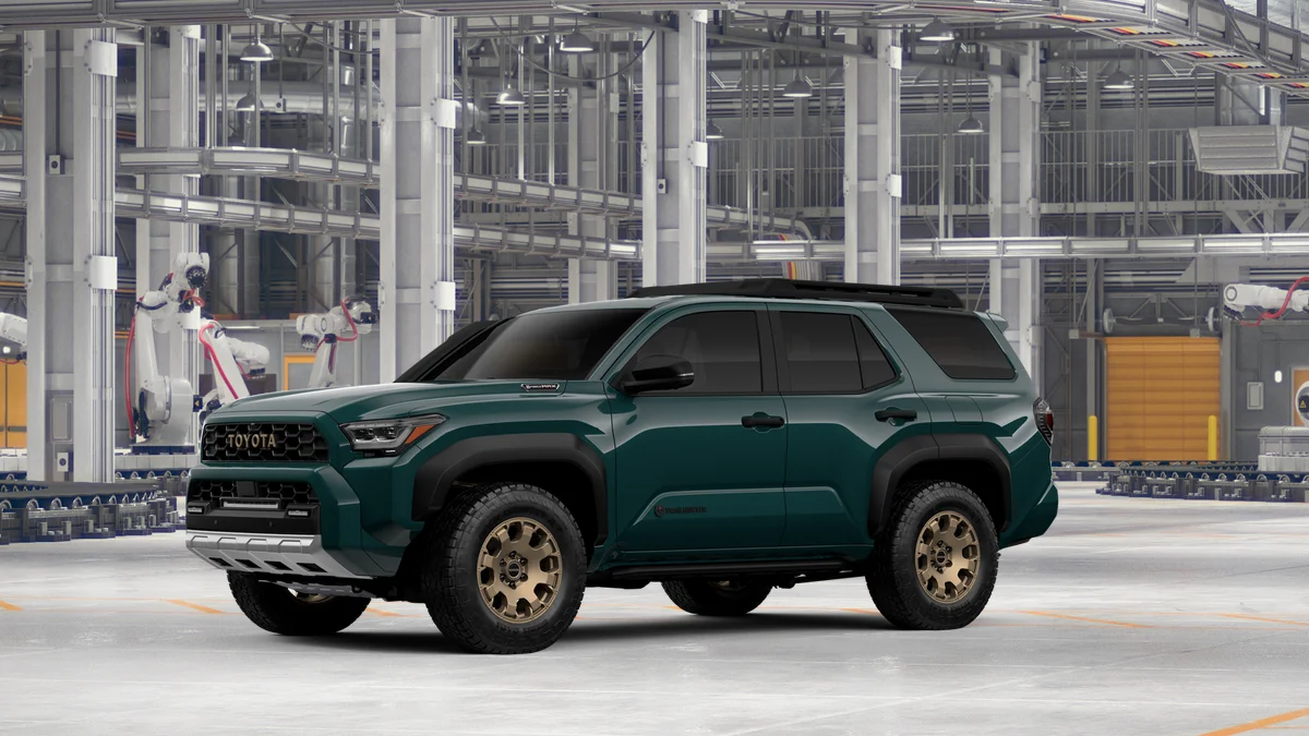 New 2026 Everest Toyota 4Runner Trailhunter image 3