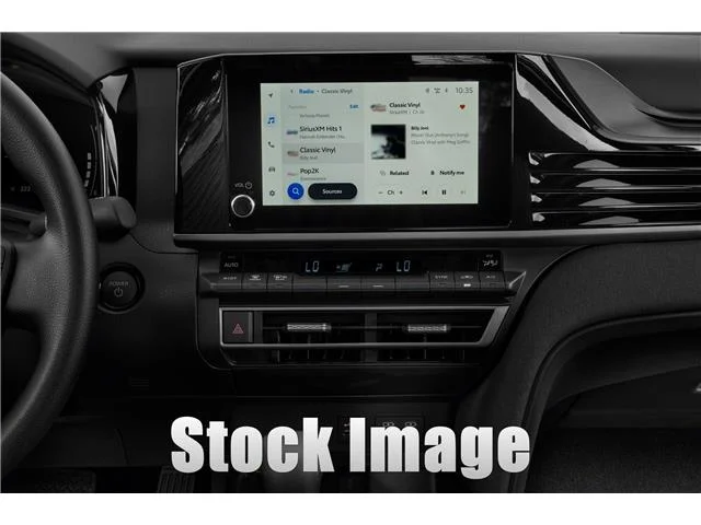 Used 2025 Wind Chill Pearl Toyota XSE image 30