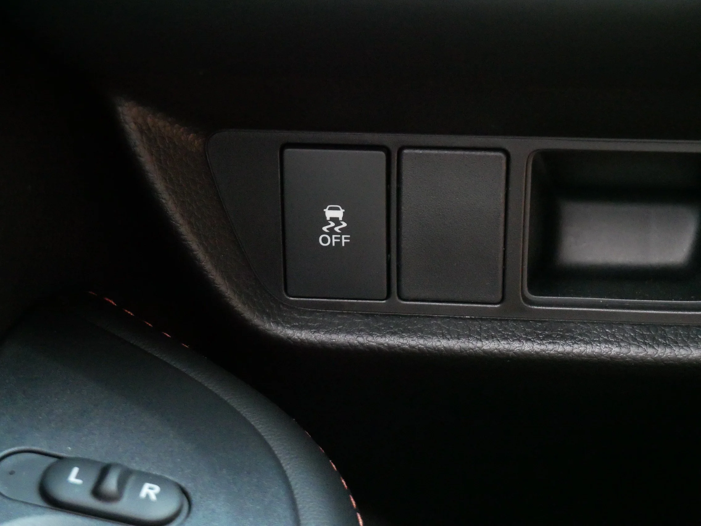 2027 Honda HR-V Sport - Photo 28