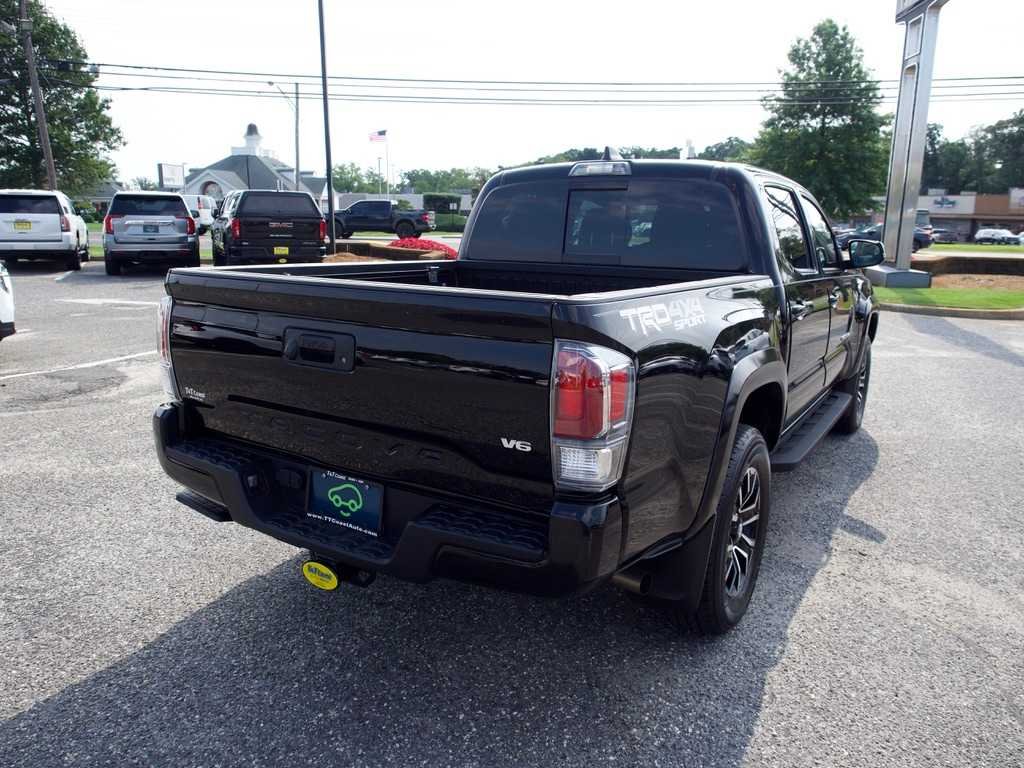 2023 Toyota Tacoma TRD Sport - Photo 6