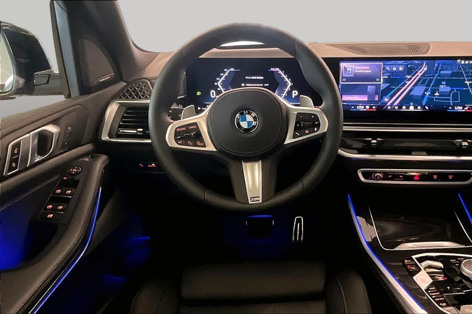 Used 2026 Black Sapphire Metallic BMW xDrive40i image 5