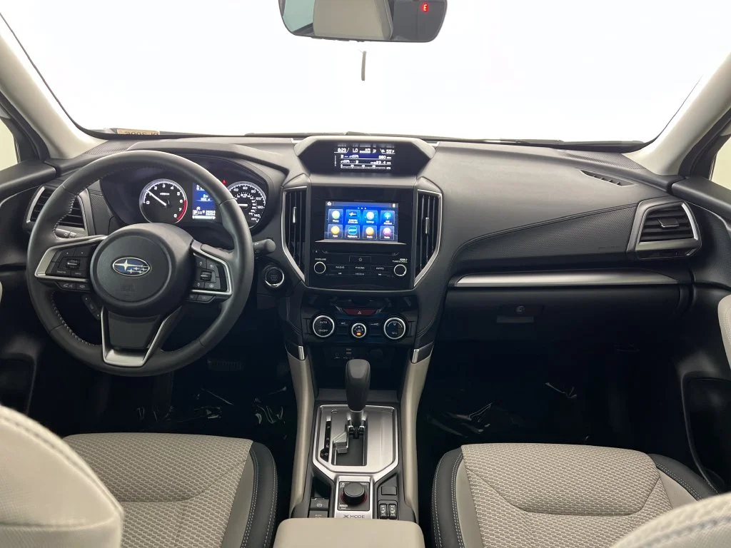 Certified Used 2023 White Subaru Premium image 15