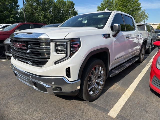 2025 GMC Sierra 4WD Crew Cab Standard Box SLT's photo