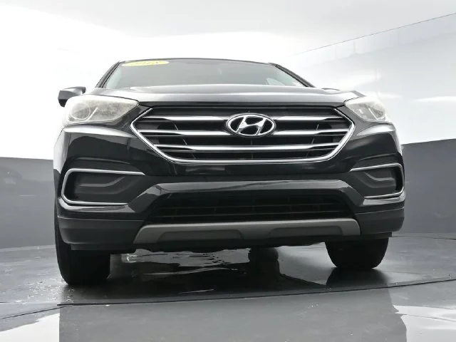 Used 2018 Black Hyundai 2.4 Base image 32
