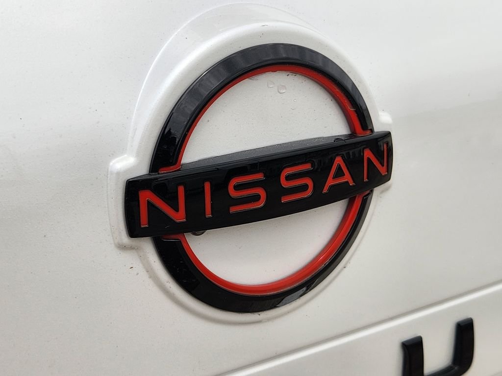 New 2026 Everest White Pearl TriCoat Nissan Rock Creek® image 12
